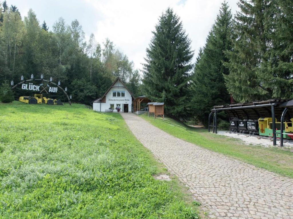 Ferienwohnung Ripa Erzgebirge In Schwarzenberg Schwarzenberg  Exterior photo